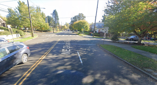 Street view of Portland's Laurelhurst neighborhood